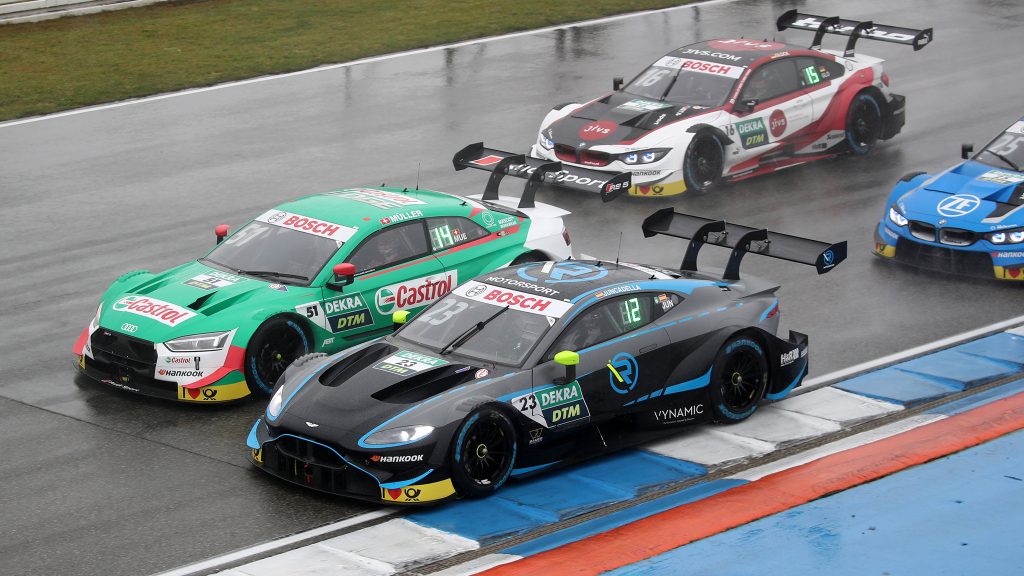 DTM — немецкий автоспорт высшего класса: скорость, технологии, драйв